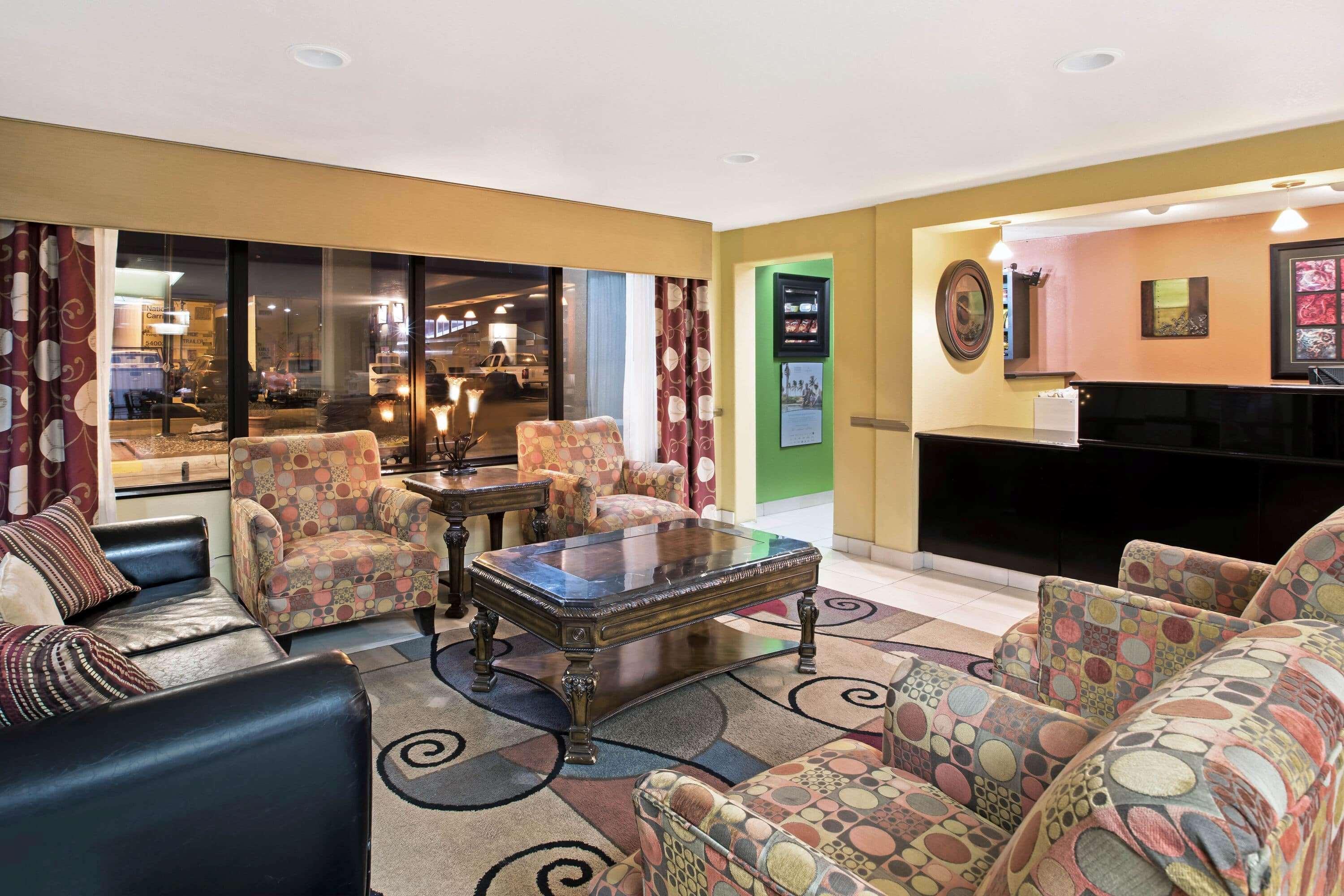 La Quinta By Wyndham Salina Hotel Eksteriør billede