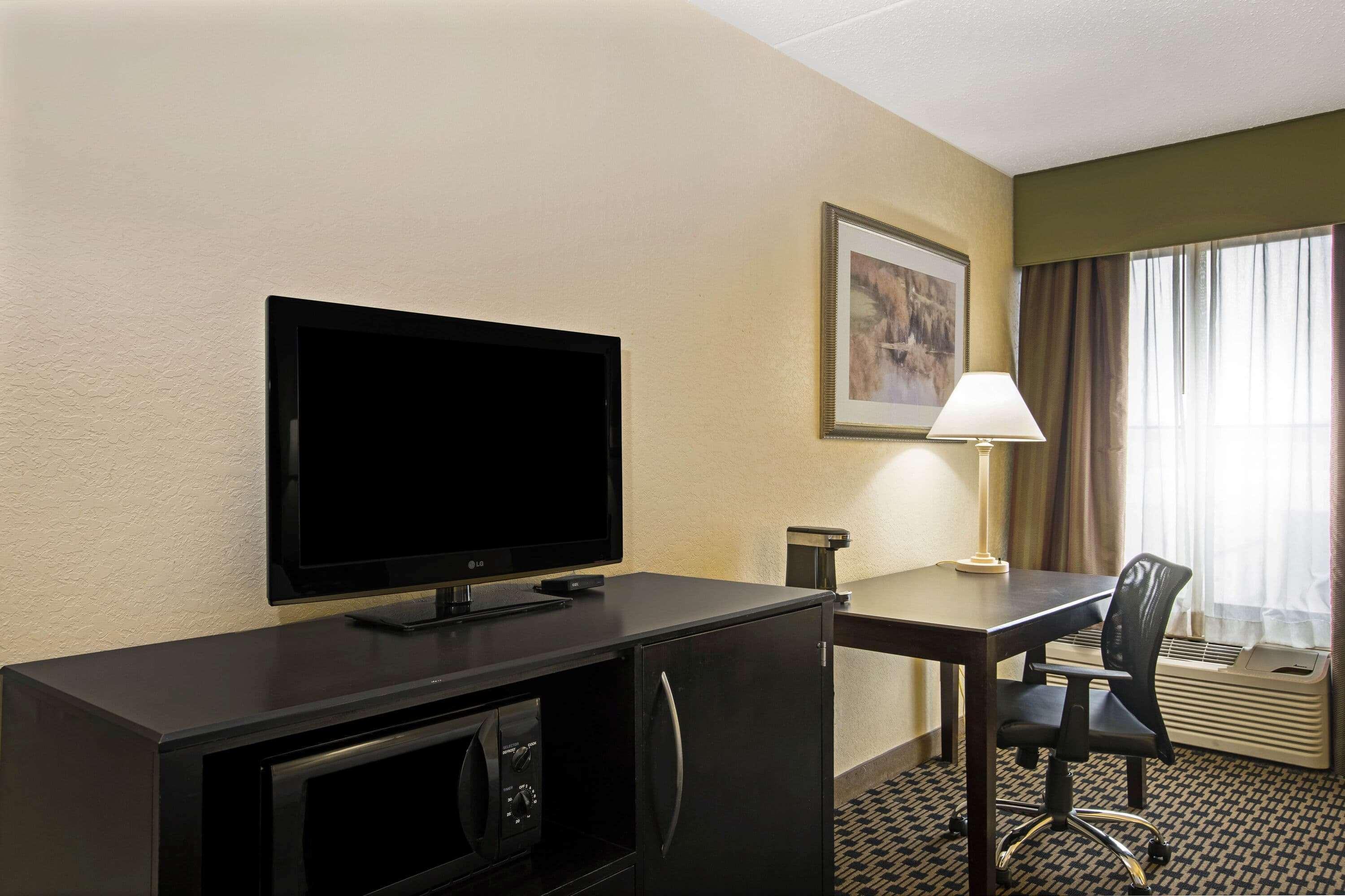 La Quinta By Wyndham Salina Hotel Eksteriør billede